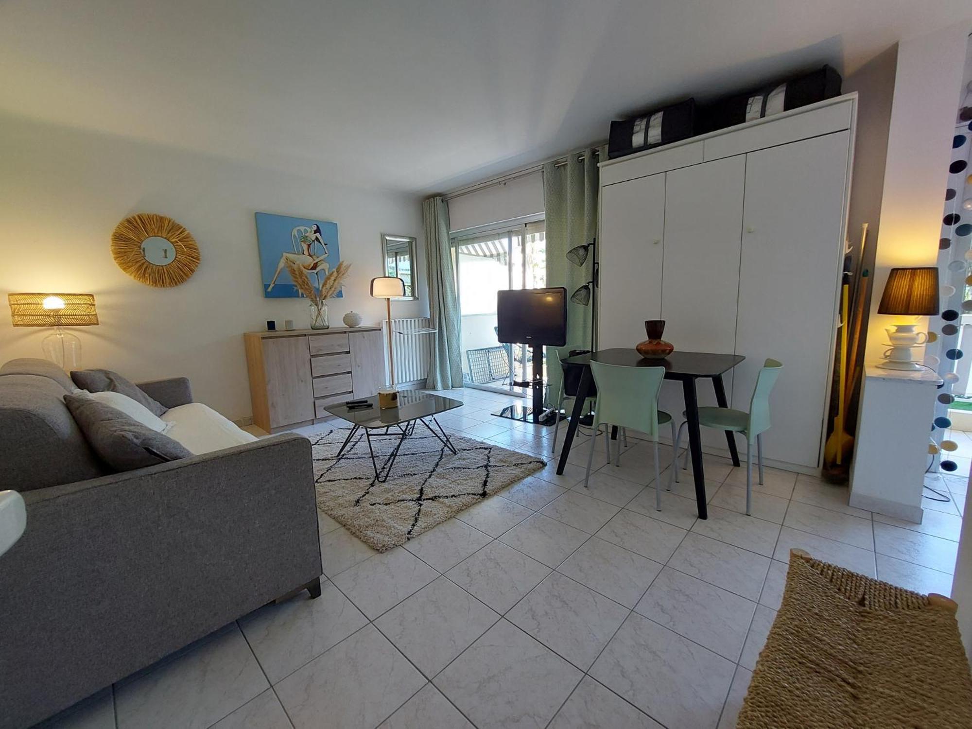 Studio Montrose Cannes - Axelle Loc'Appart Luaran gambar